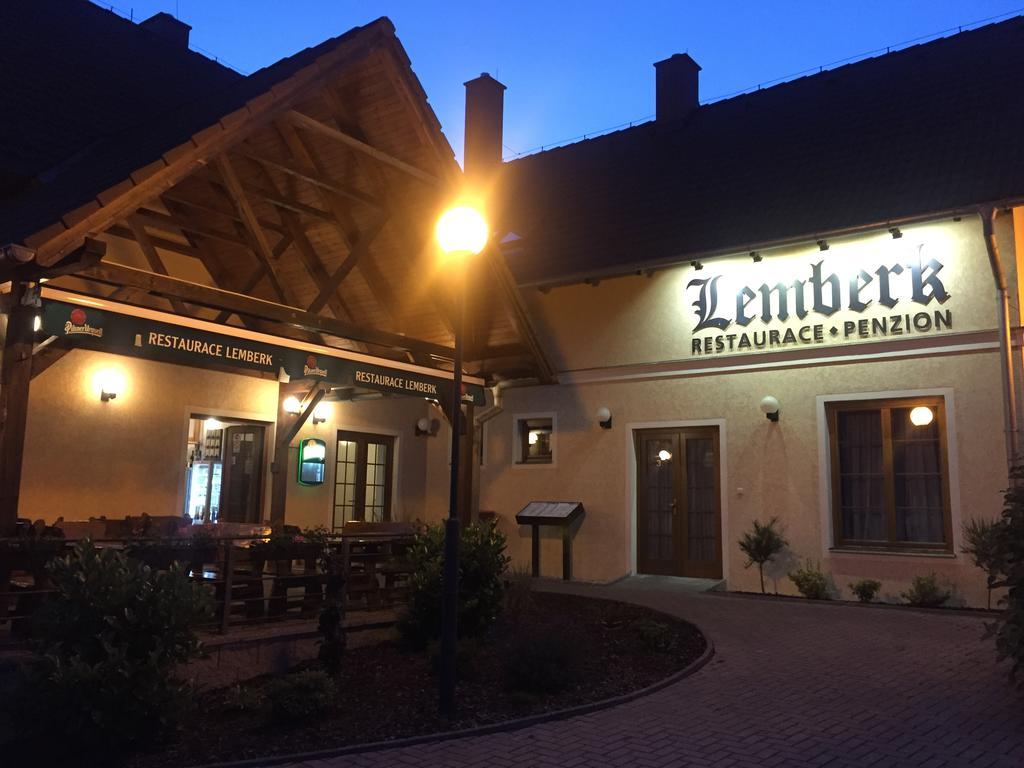 Penzion A Restaurace Lemberk Jablonne v Podjestedi ภายนอก รูปภาพ